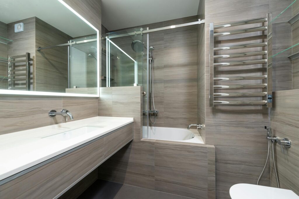 Choosing the Right Fixtures for Your NYC Bathroom Remodel
