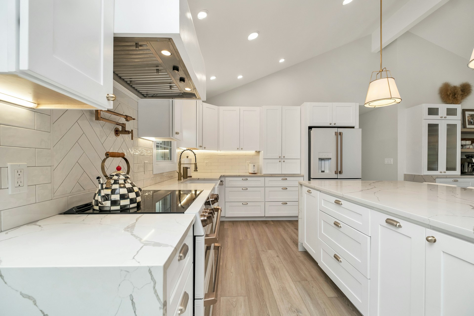 Traditional Transitional Kitchen Remodel in Manhattan, NY by Supreme Renovation A2Z project photo